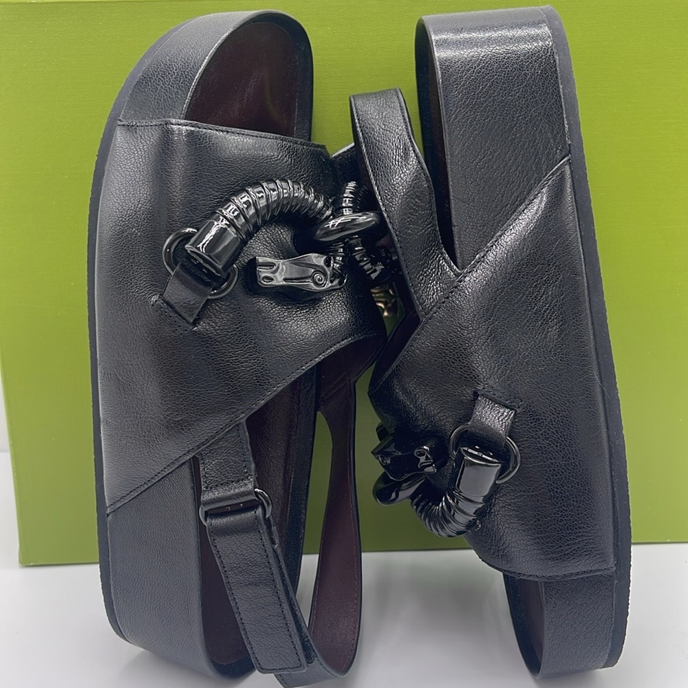 Tory Burch MELLOW PLATFORM SANDAL NAPPA LEATHER 
Optic White/Silver/Perfect 
New - Picture 15 of 16